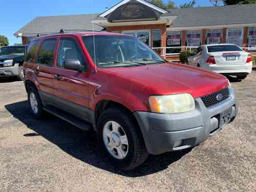 2004 FORD ESCAPE