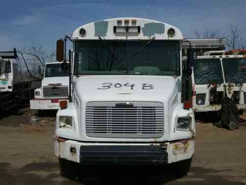 2005 FREIGHTLINER FS 65 CHASSIS