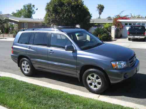 2005 TOYOTA HIGHLANDER