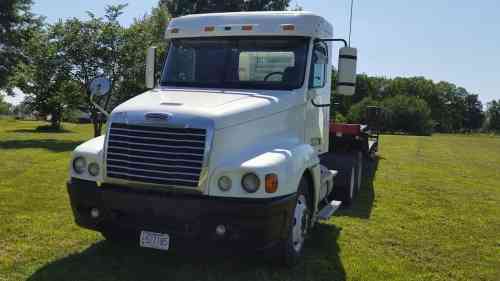 2006 FREIGHTLINER CST120