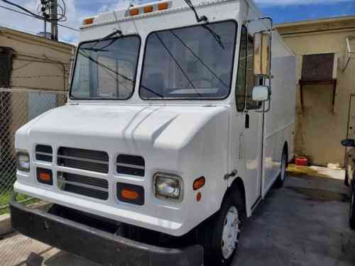 2007 FREIGHTLINER MT 45 CHASSIS