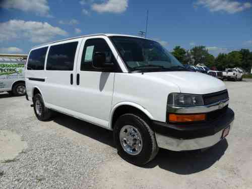 2009 CHEVROLET EXPRESS