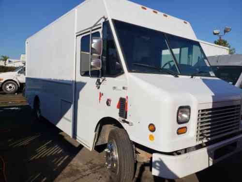 2009 FREIGHTLINER MT 45 CHASSIS