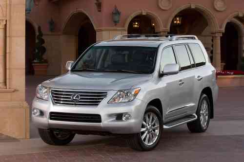 2010 LEXUS LX 570