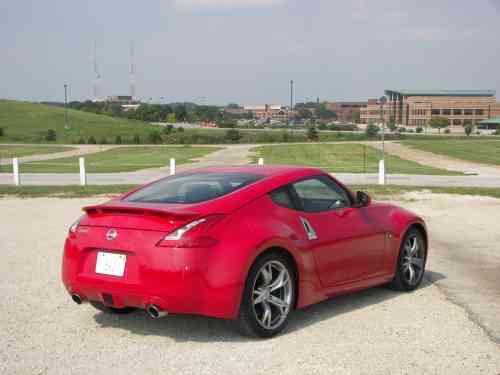 2010 NISSAN 370Z