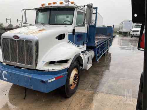 2010 PETERBILT 348