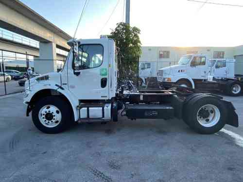 2011 FREIGHTLINER XBP REAR ENGINE COMMERCIAL BUS CHASSIS