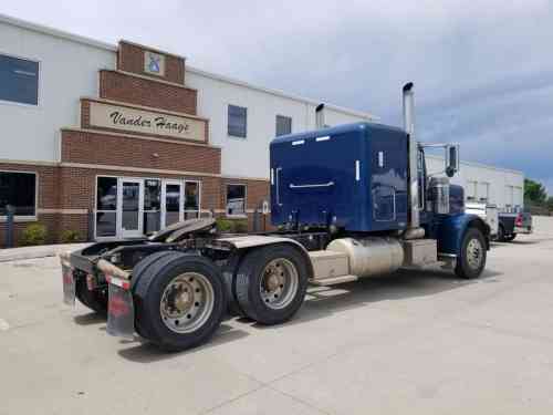 2011 PETERBILT 382