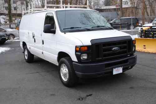 2012 FORD E-250