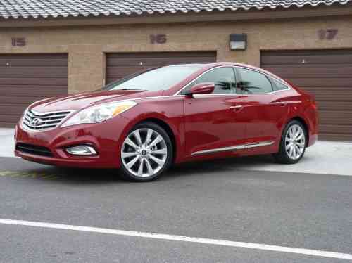 2012 HYUNDAI AZERA