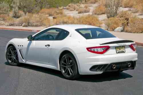 2012 MASERATI GRANTURISMO