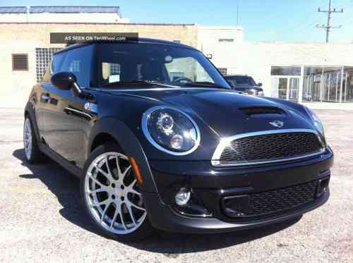 2012 MINI COOPER S HARDTOP