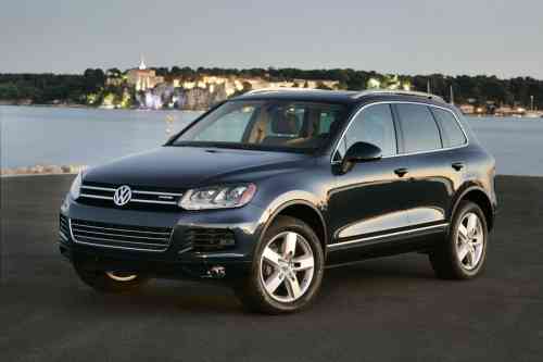 2012 VOLKSWAGEN TOUAREG