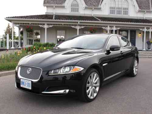 2013 JAGUAR XF