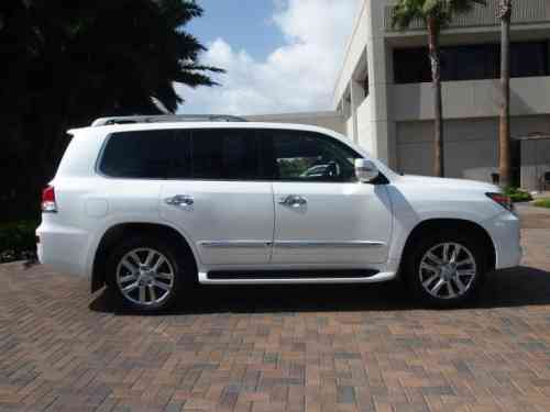 2013 LEXUS LX