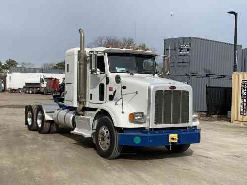 2013 PETERBILT 365