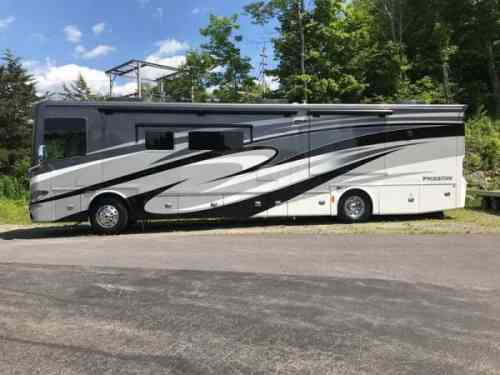 2014 FREIGHTLINER XC-M MODULAR RAIL REAR ENGINE MOTOR HOME CHASSIS