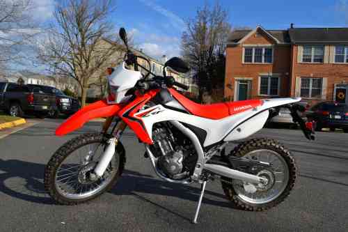 2014 HONDA CRF250L