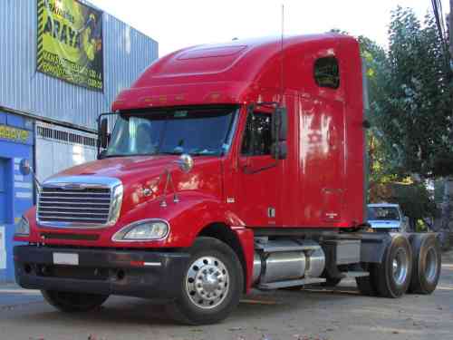 2015 FREIGHTLINER COLUMBIA