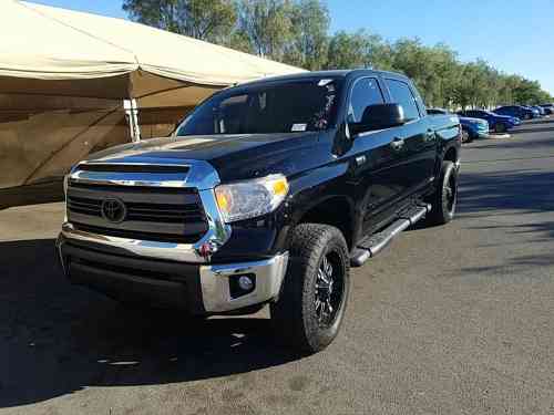 2015 TOYOTA TUNDRA SR   SR5