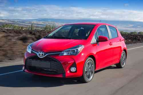 2015 TOYOTA YARIS