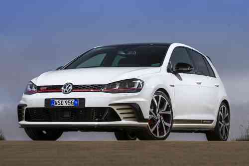 2016 VOLKSWAGEN GOLF GTI