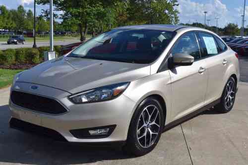 2017 FORD FOCUS SEL