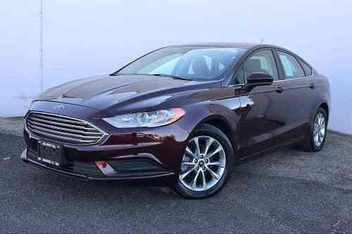 2017 FORD FUSION SE