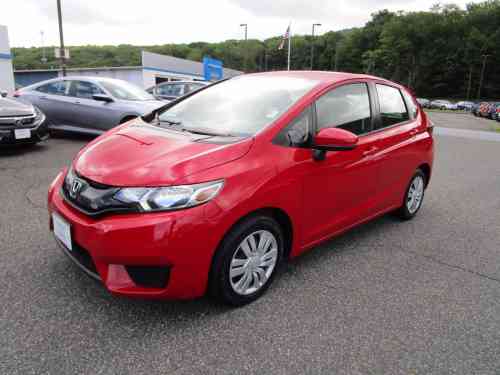 2017 HONDA FIT LX