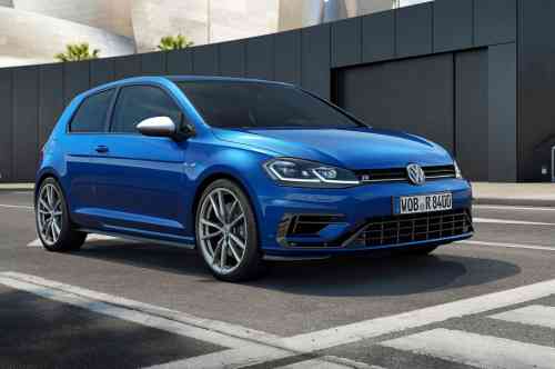 2017 VOLKSWAGEN GOLF