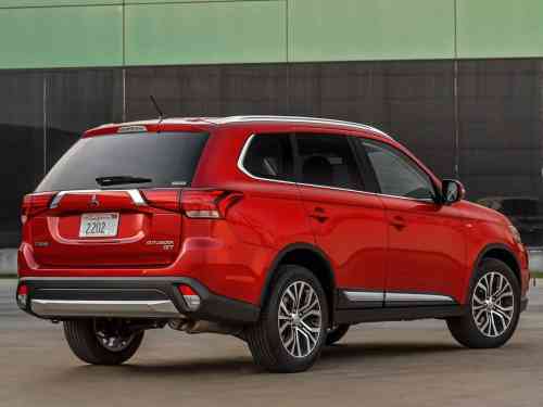 2018 MITSUBISHI OUTLANDER