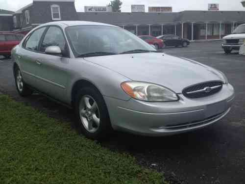 2001 FORD TAURUS