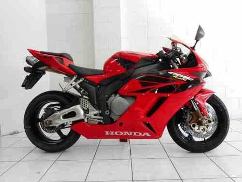 2005 HONDA CBR1000RR