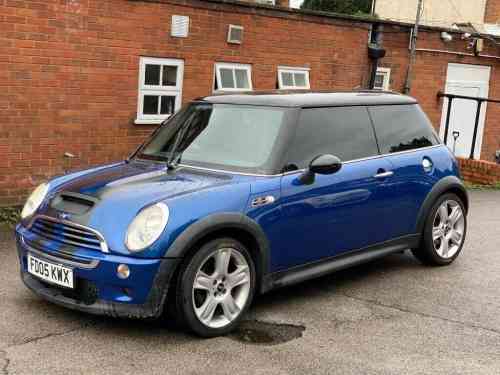 2005 MINI COOPER S