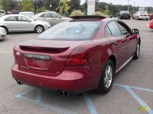 2005 PONTIAC GRAND PRIX GT