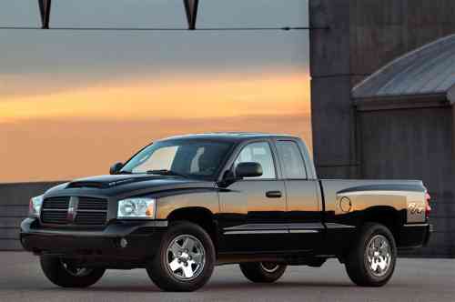 2006 DODGE DAKOTA