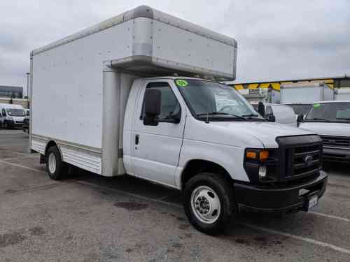 2006 FORD E-450