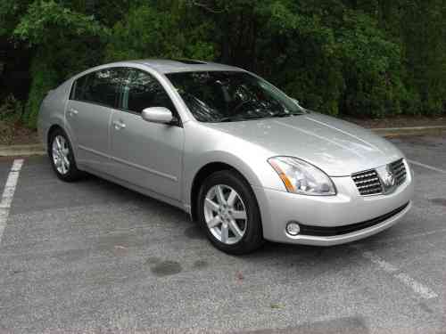 2006 NISSAN MAXIMA