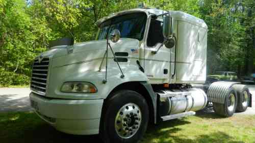 2007 MACK CXN