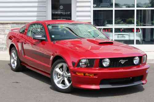 2008 FORD MUSTANG