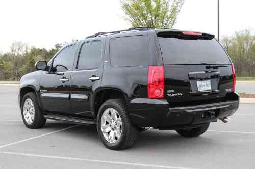 2008 GMC YUKON