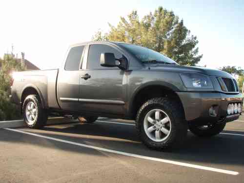 2008 NISSAN TITAN