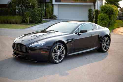 2009 ASTON MARTIN V8 VANTAGE