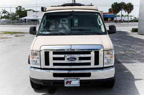 2009 FORD E-250