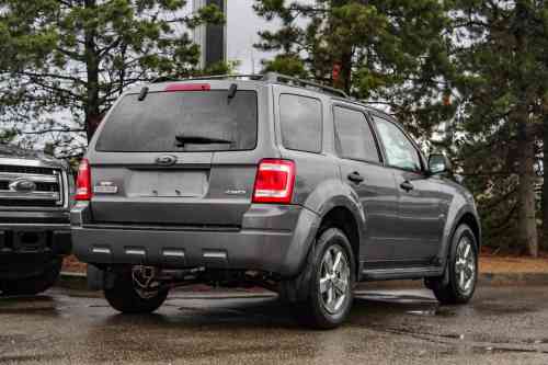 2009 FORD ESCAPE
