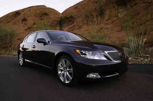 2009 LEXUS LS