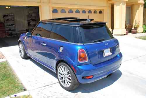 2009 MINI COOPER