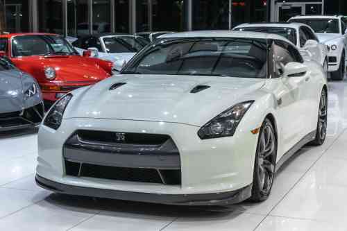 2009 NISSAN GT-R