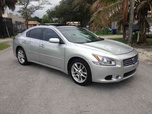 2009 NISSAN MAXIMA