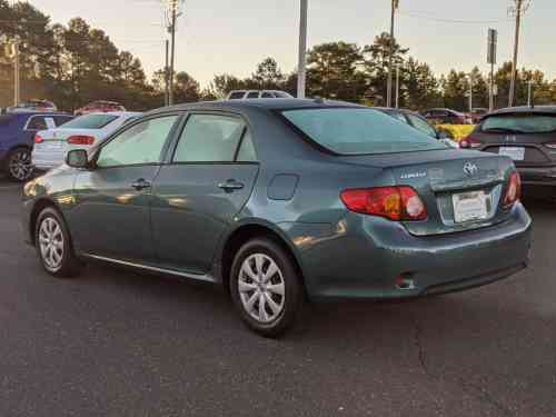 2009 TOYOTA COROLLA